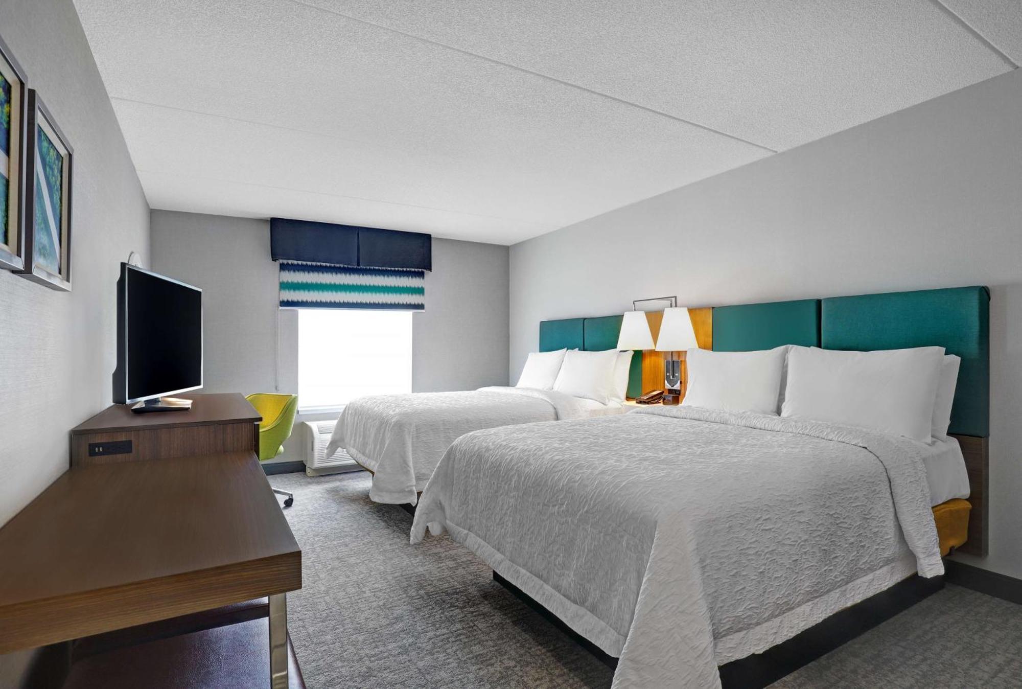 Hampton Inn & Suites بيلفي المظهر الخارجي الصورة